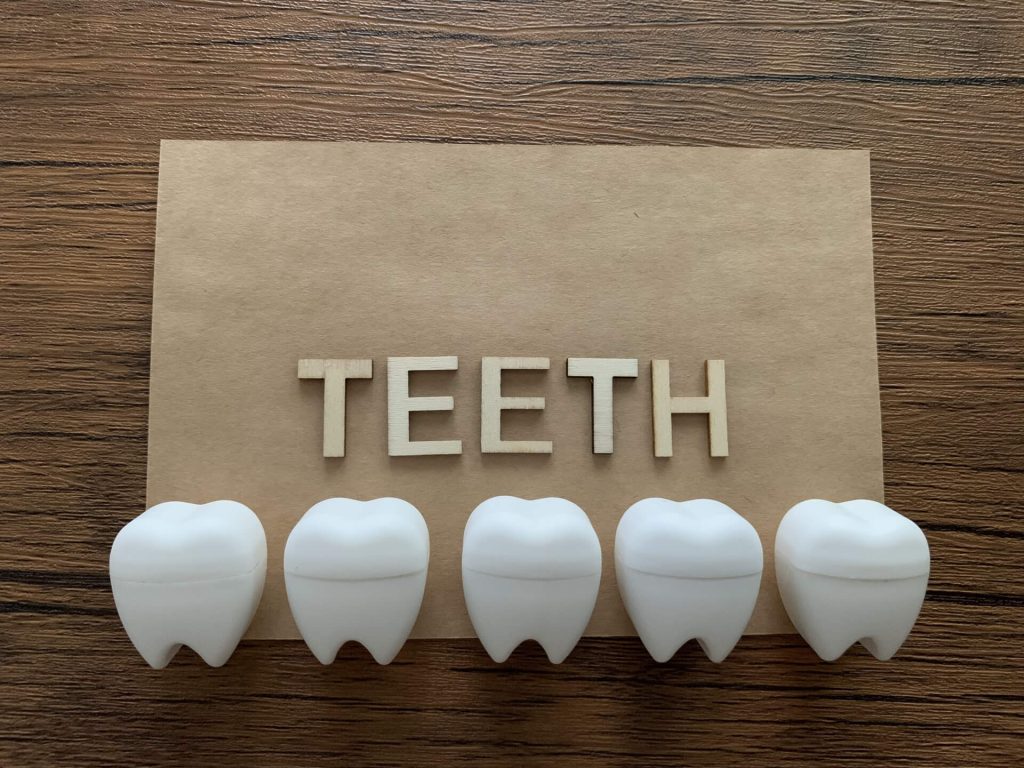 5個牙齒圖