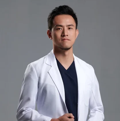 黃士維 院長