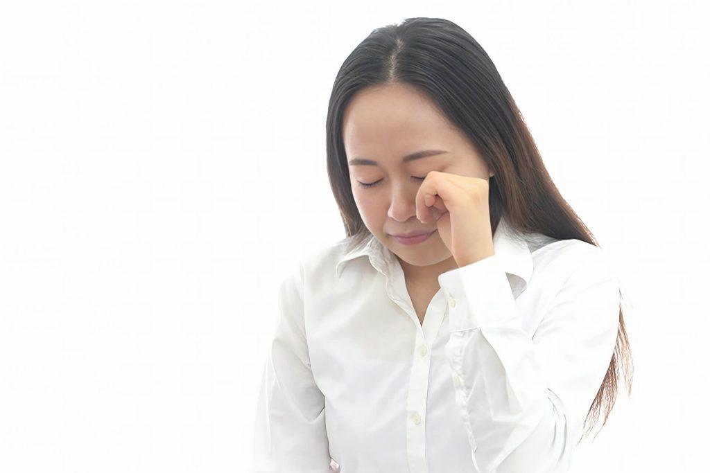 眼睛癢